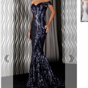 ❗️SALE❗️Beautiful sequined dress!!!